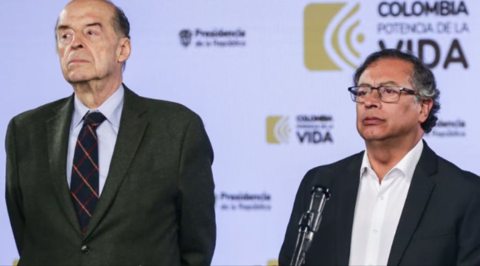 Cortesía Presidente Gustavo Petro y su exministro Álvaro Leyva