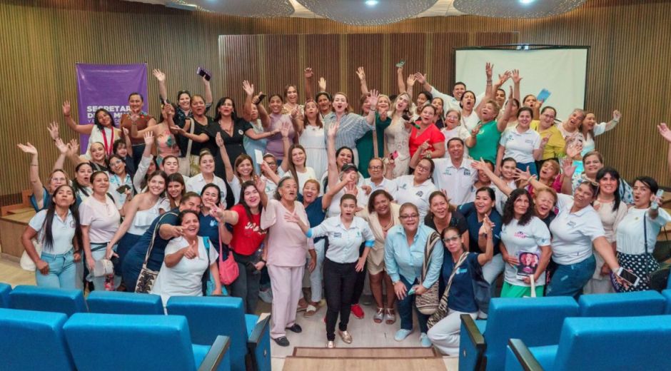 Cortesía Mujeres que participaron de este espacio de empoderamiento.