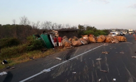 Una imprudencia al parecer le habría costado la vida a un motociclista en la mañana de este miércoles en la vía Santa Marta - Barranquilla. 