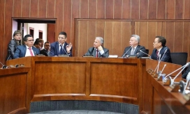 Congresistas de la Comisión III del Senado.