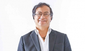 Gustavo Petro ganador de la consulta.