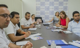 Reunión de funcionarios distritales y el Ministerio de Justicia.
