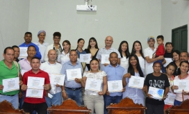 Algunos de los graduados en Turismo Comunitario.