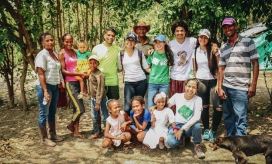 Los responsables de esta buena causa son los jóvenes cartageneros: Jenifer colpas de 28 años; Alexander Durán, de 33; y, Omer Morante, de 22. 