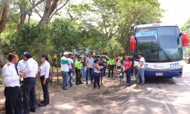 Refuerzan operativos de control migratorio a la entrada de la ciudad.