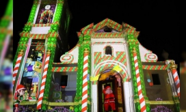 Catedral Basílica de Santa Marta Iluminada con el Maping navideño.