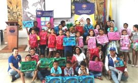 Algunos de los niños beneficiados por Unimagdalena.