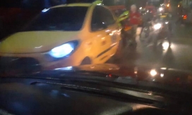 Taxi en el cual se movilizaba la víctima.