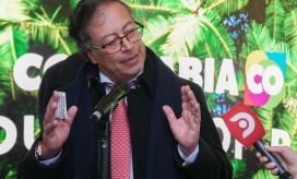 Presidente Petro en Suiza.