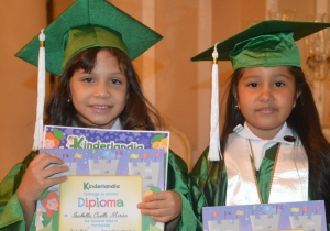 Isabella Cuello Morán y María Victoria Rincones