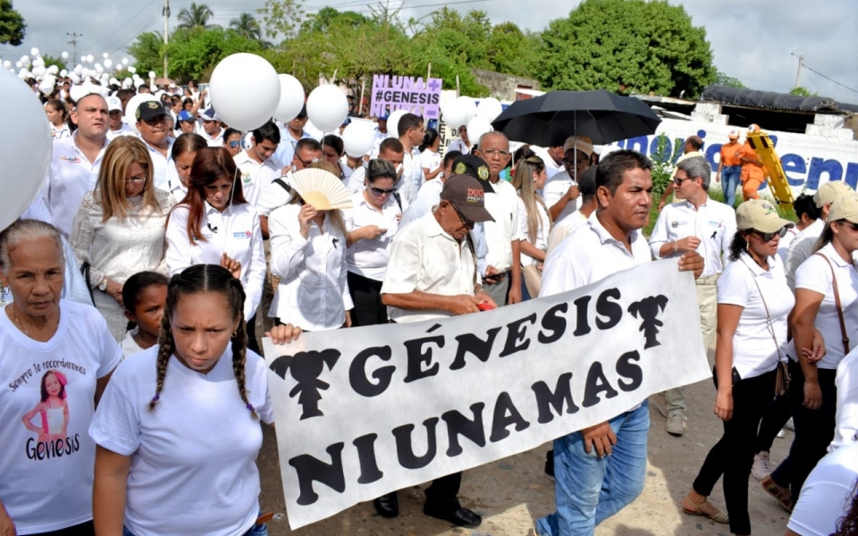 Multitudinaria marcha. 