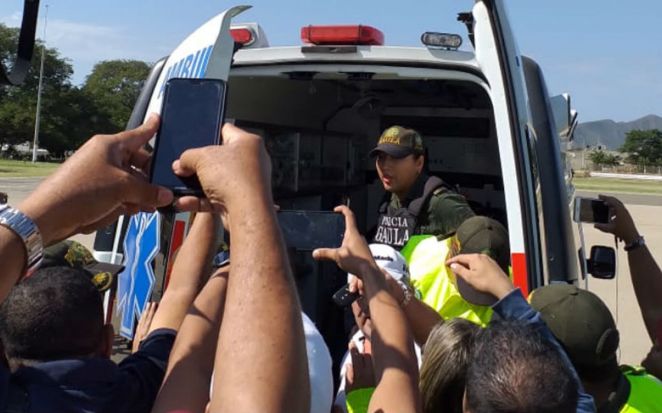 Los medios a la espera de la empresaria