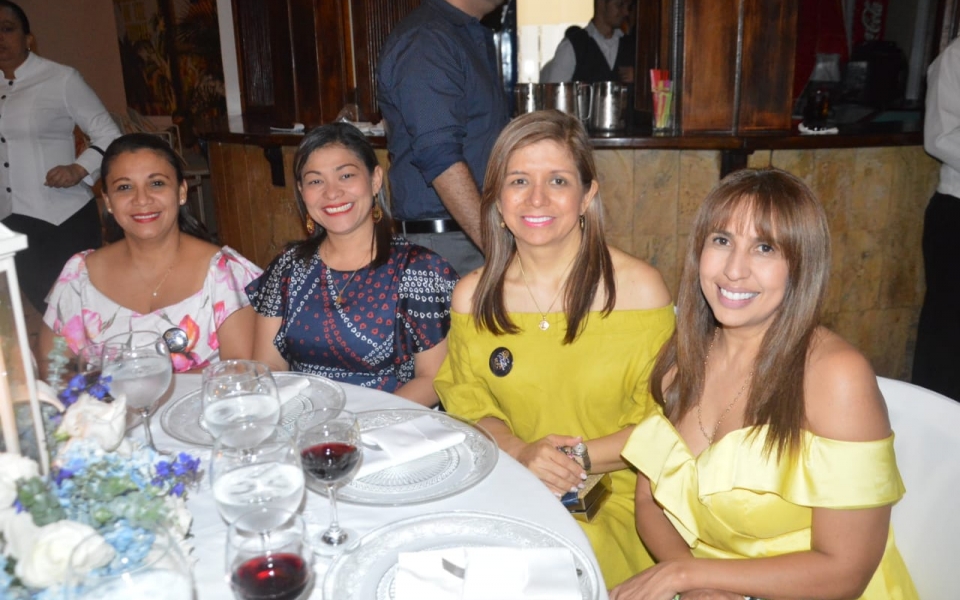 Diana Martelo, Lilian Macías, Amileth Martínez y Yennis Jiménez.