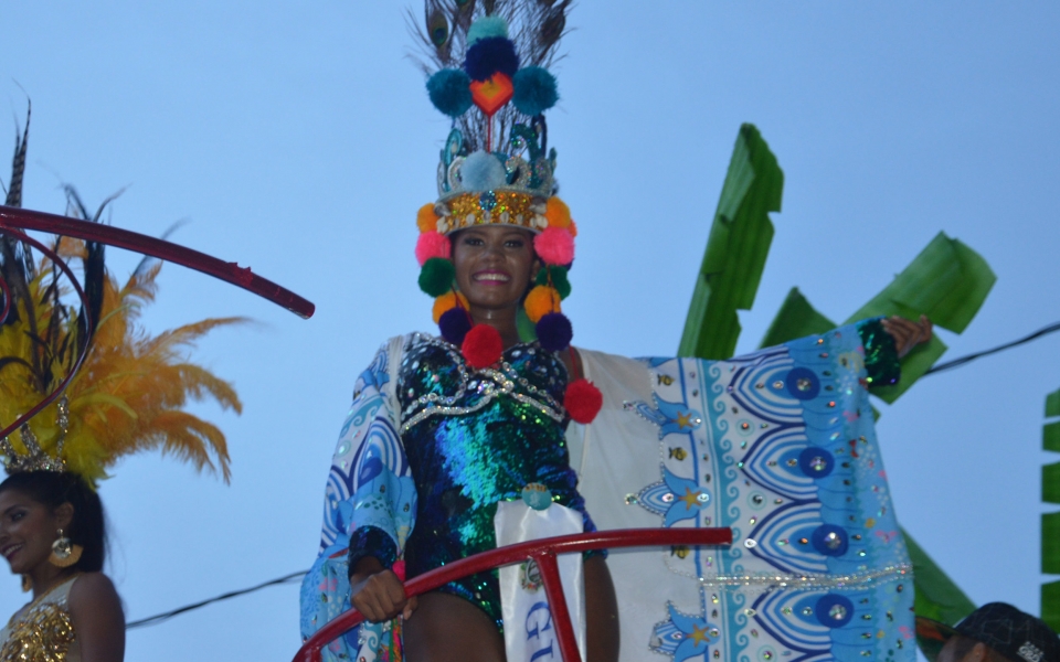 La Capitana de La Guajira, enamoró a los samarios con su sonrisa.