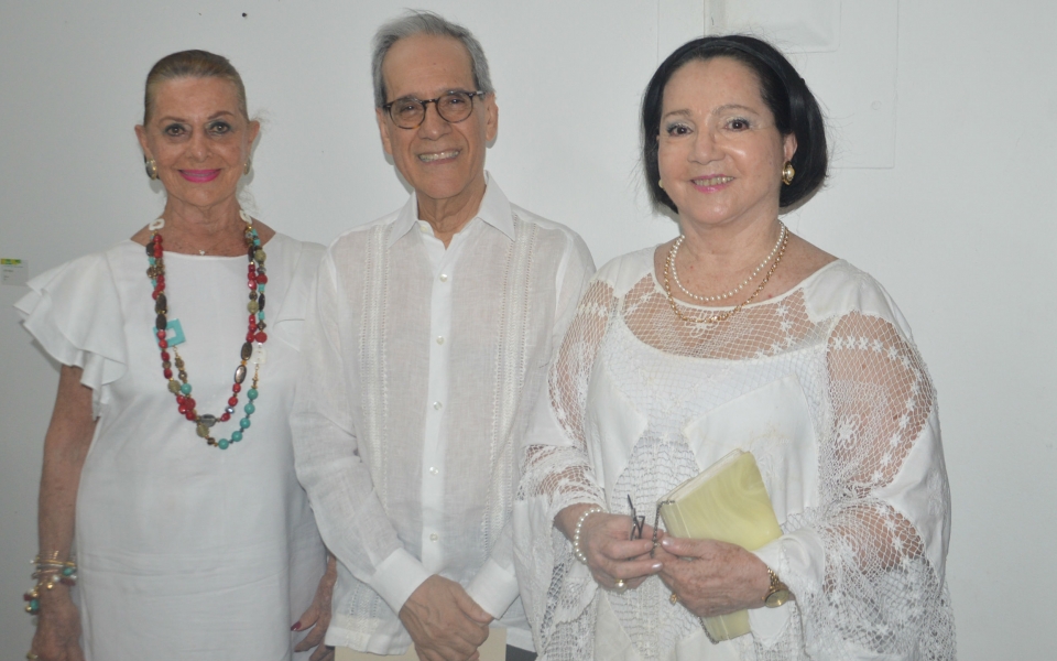 Jesús Ferro Bayona, Zarita Abello de Bonilla y Carmen Abondano.