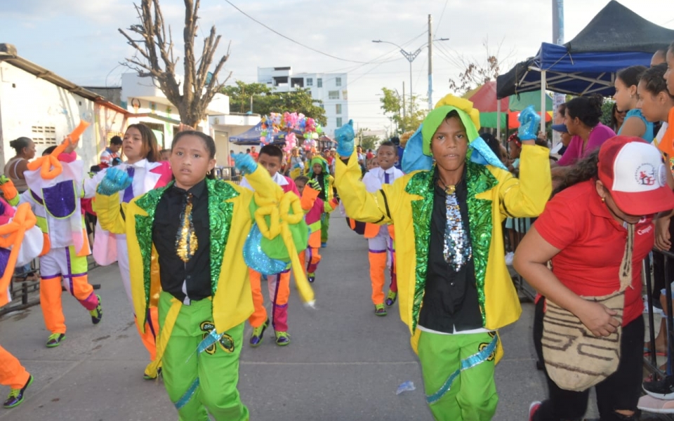 Las marimondas también se hicieron presente en el desfile