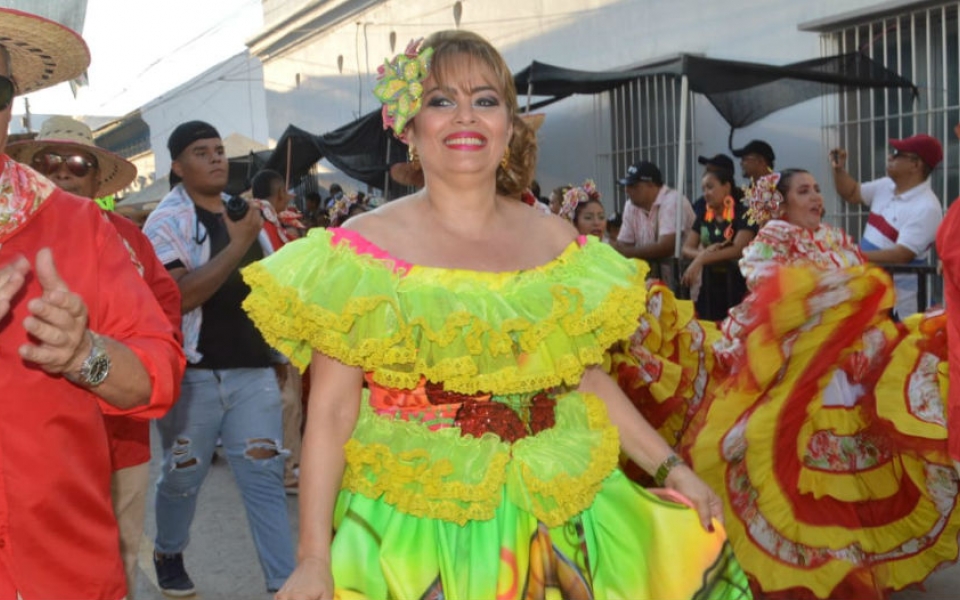 Participante de las fiestas del caimán