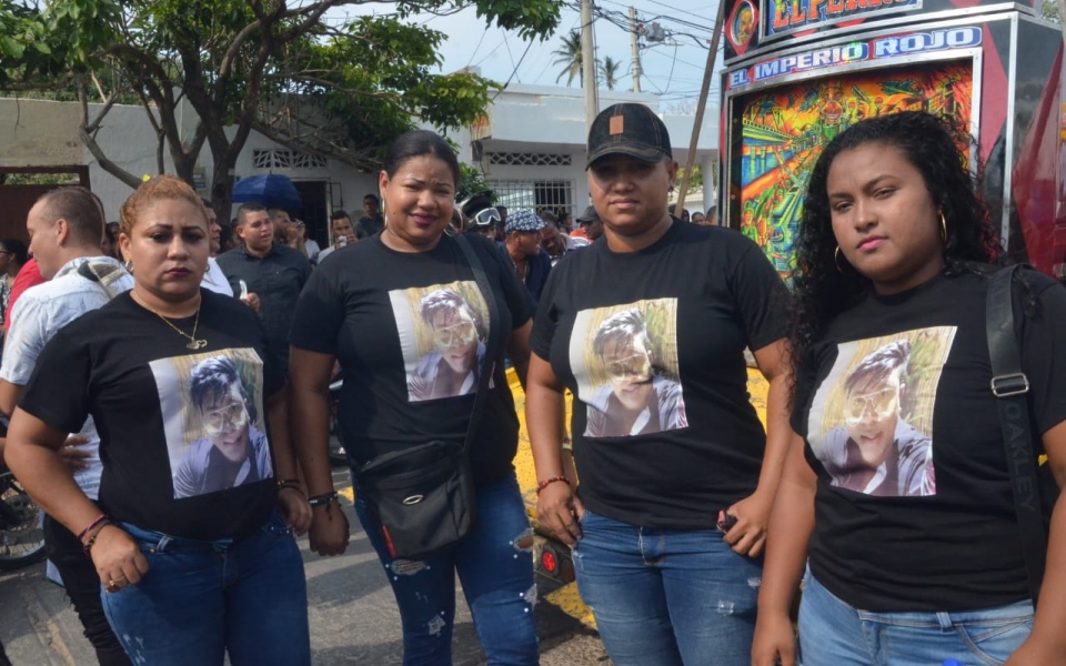 Oscar Mejía-Seguimiento Cortejo fúnebre de Deivi Rap