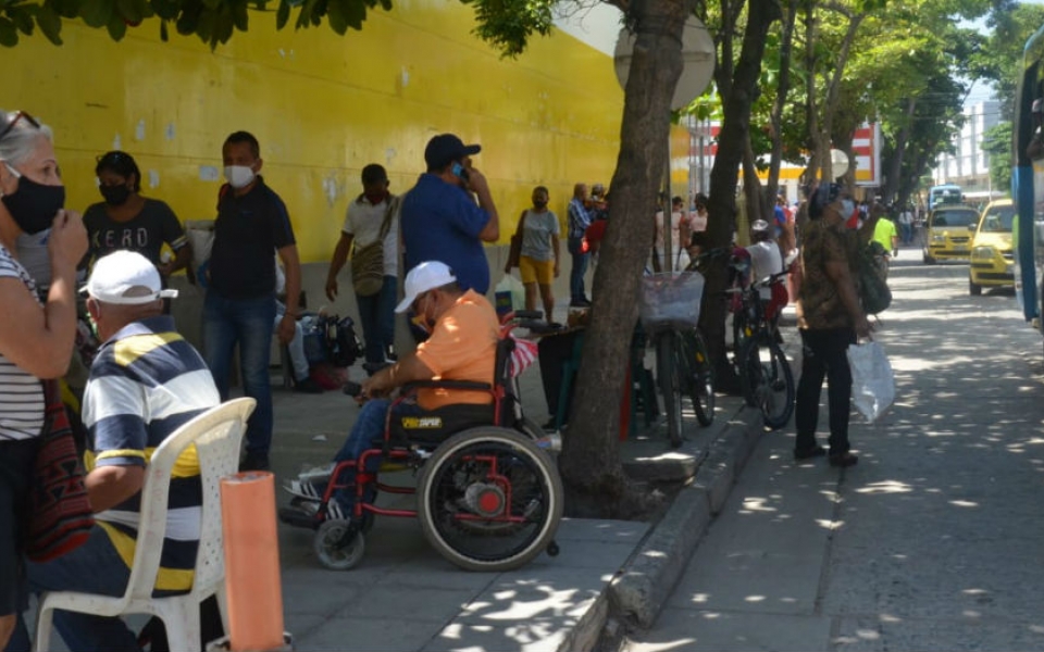 Primer día de aislamiento selectivo en Santa Marta.